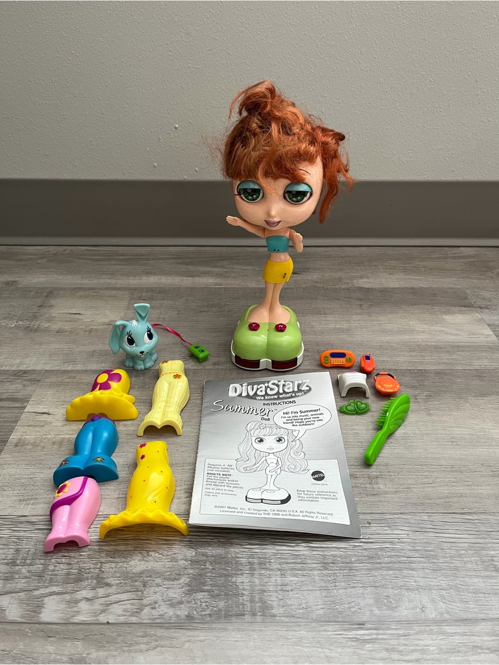 2001 Mattel Diva Starz Summer Interactive Doll & Accessories